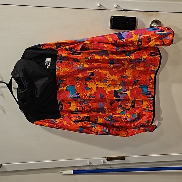 North Face Pink Black Abstract Fanorak Windbreaker L - Picture 5 of 11